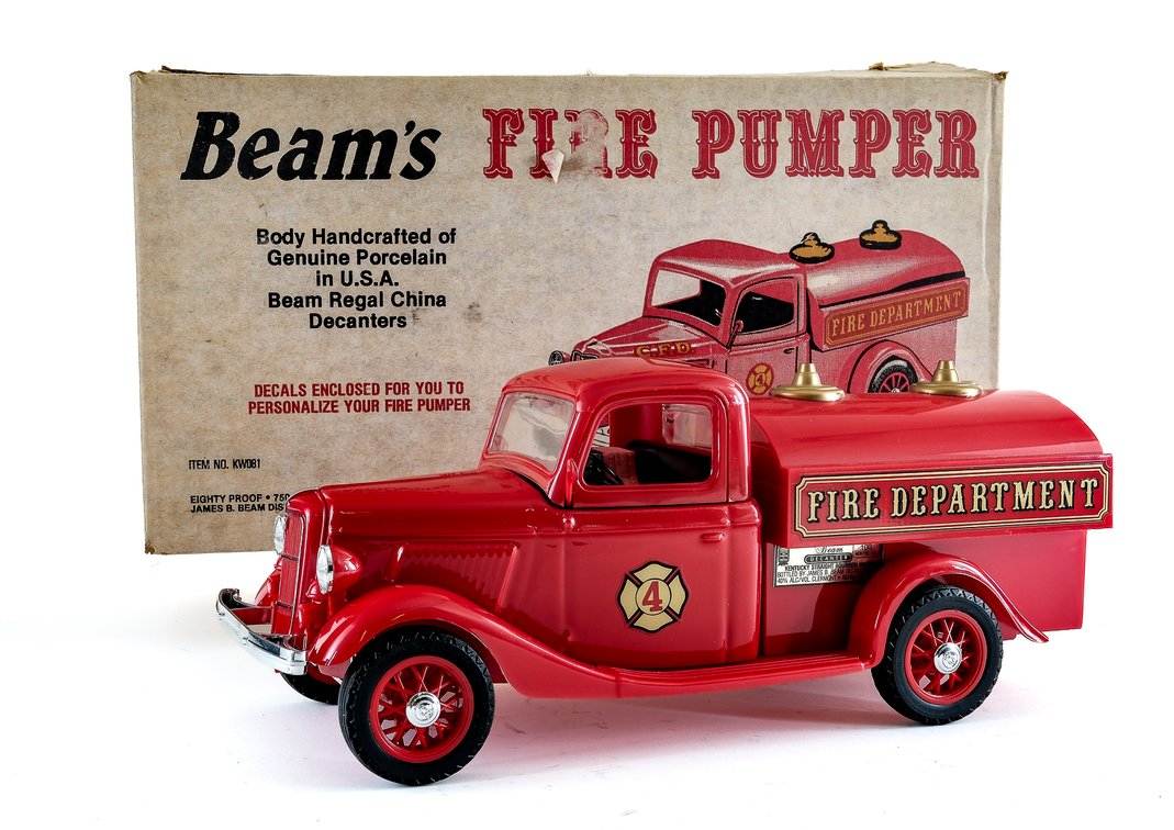 Jim Beam Bourbon Decanter: Fire Pumper