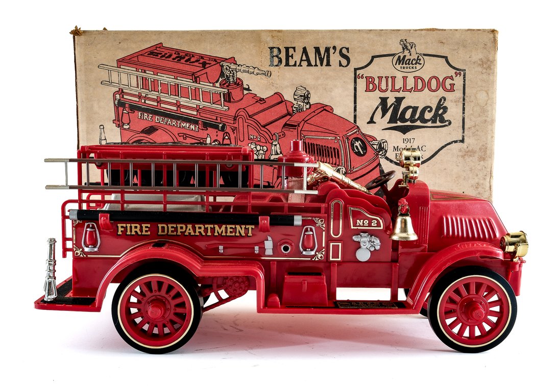 Jim Beam Bourbon Decanter: Bulldog Mack Fire Truck