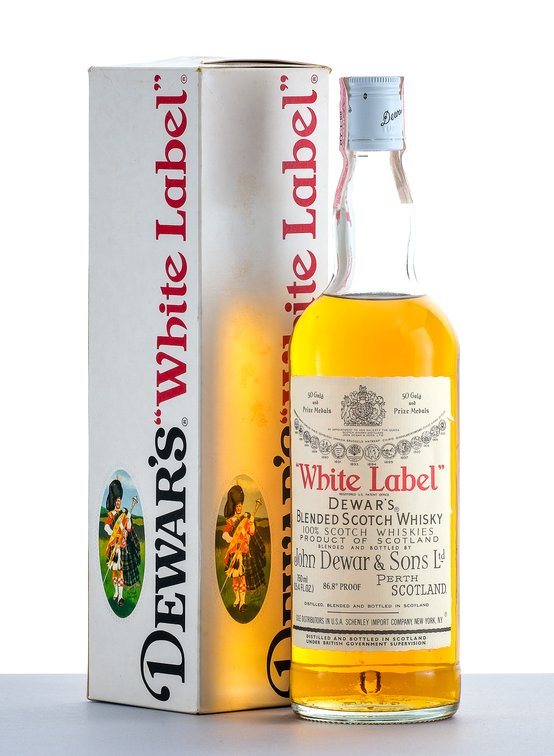 Dewar's White Label Blended Scotch