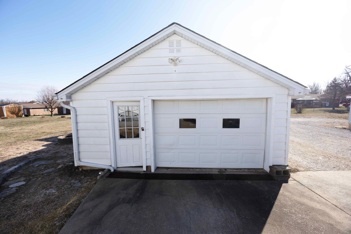 Image for 35 S French Lane, Perryville MO 63775, MLS # 26003685