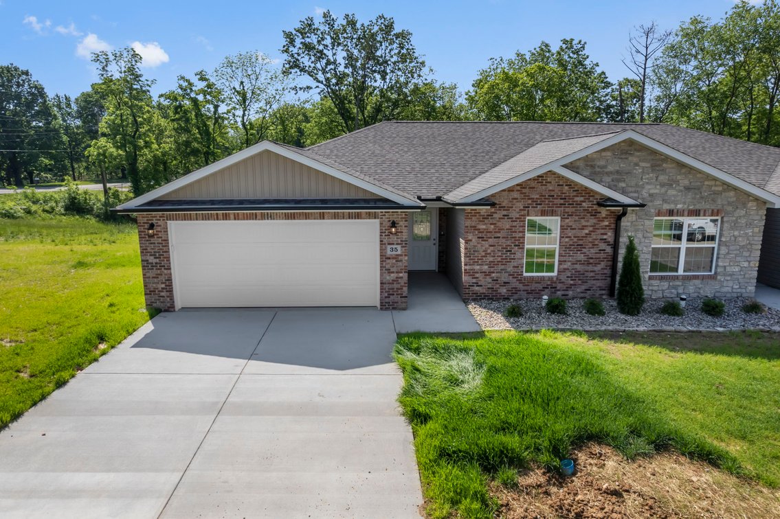 Image for 35, 39 Benton Hill Lane, Cape Girardeau, MO 63701, MLS#26026866