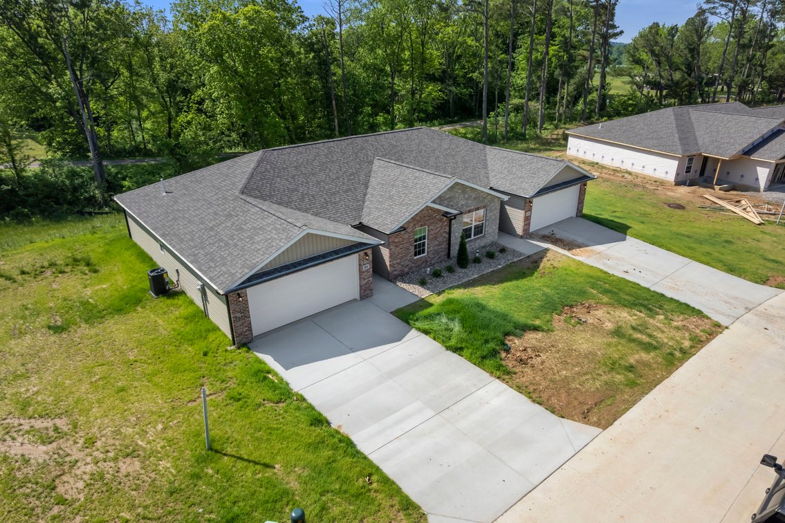 Image for 35, 39 Benton Hill Lane, Cape Girardeau, MO 63701, MLS#26026866