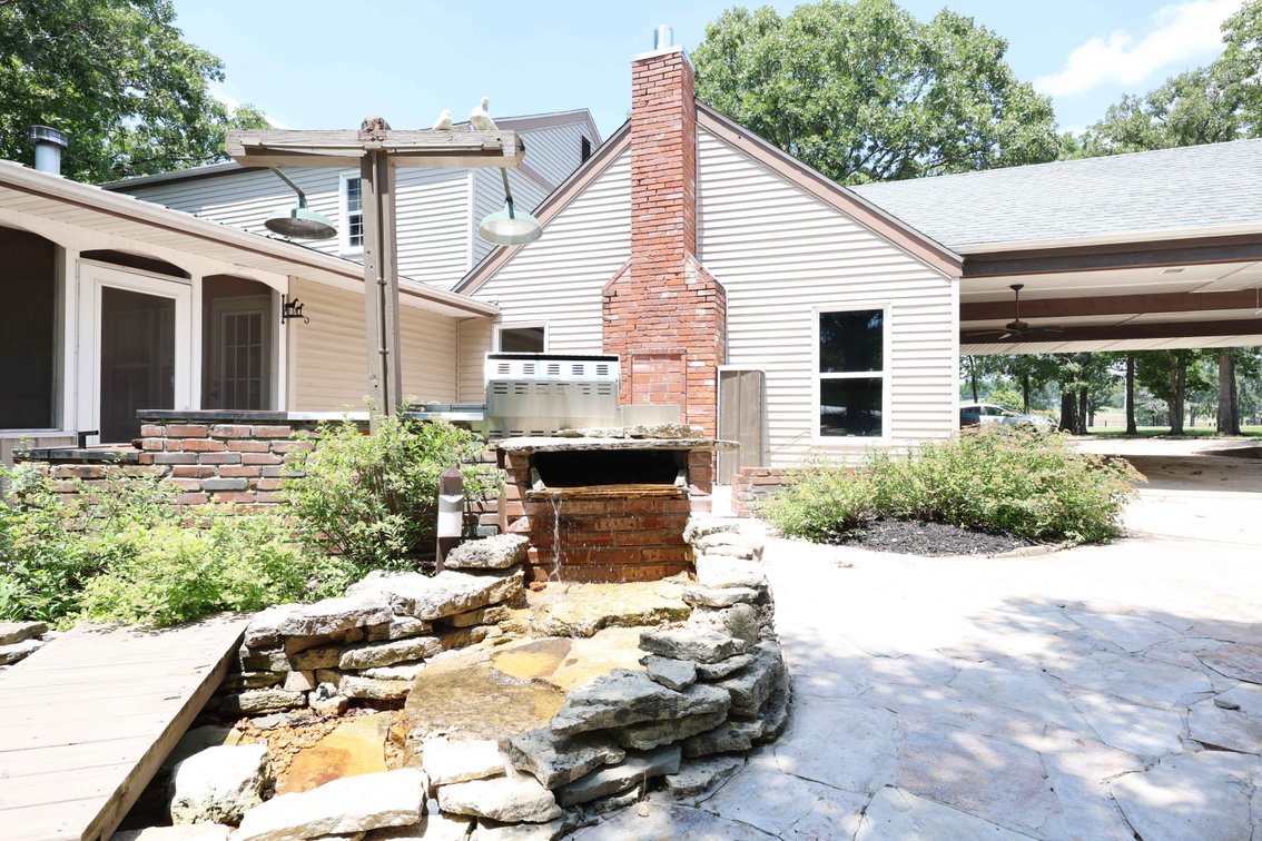 Image for 1944 State Highway 32, Park Hills, MO 63601, MLS #26045250