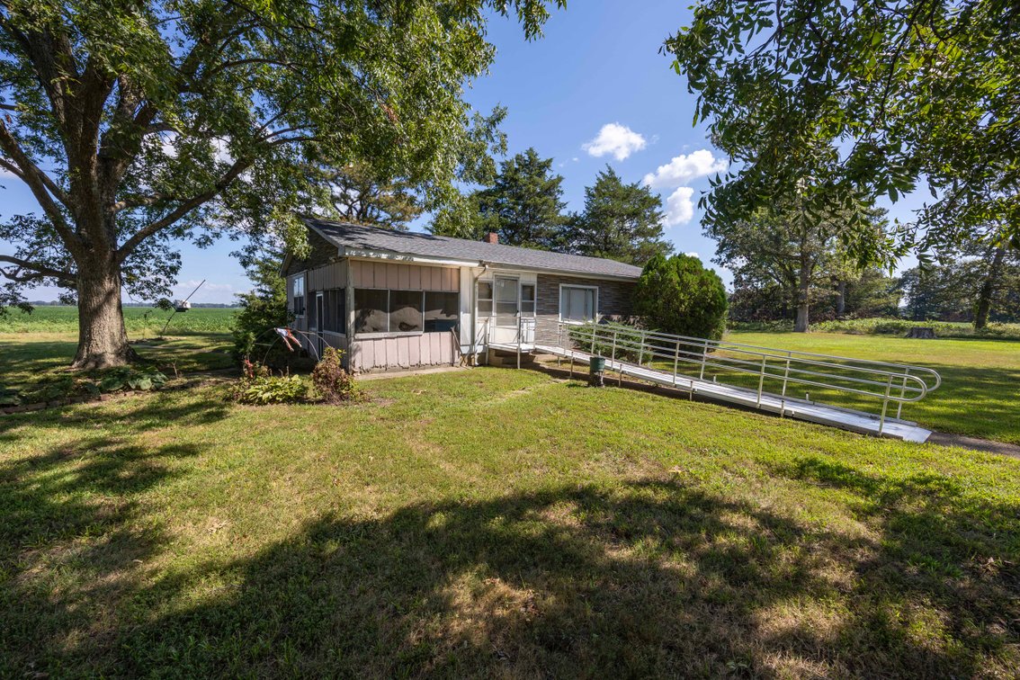 Image for Farm/House auction, 36996 State Highway 53, Campbell, MO 63933