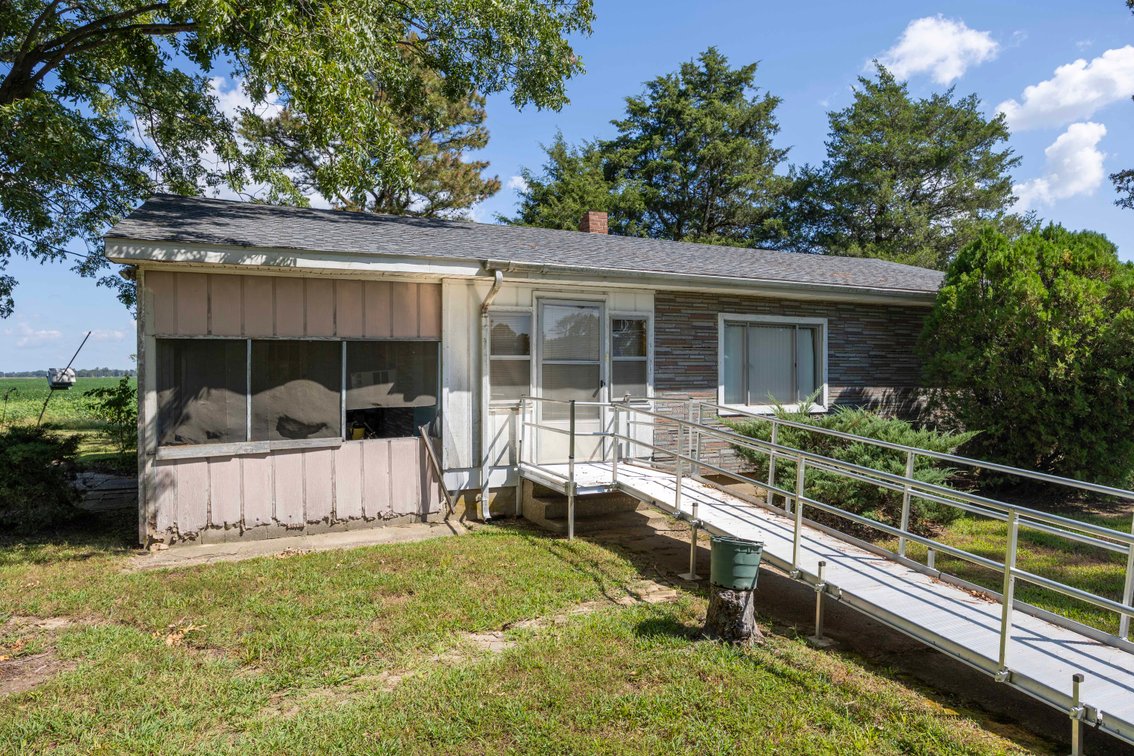 Image for Farm/House auction, 36996 State Highway 53, Campbell, MO 63933