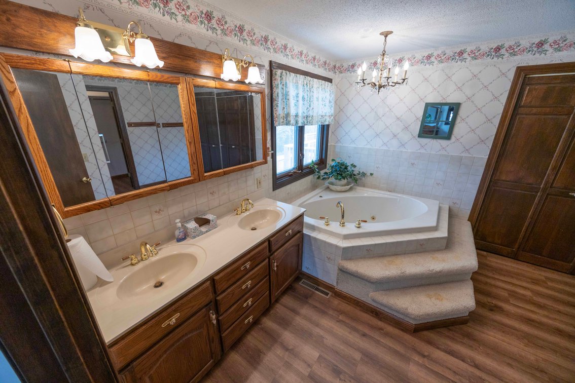 Image for 2023 Highway B, Perryville MO 63775, MLS #26059184