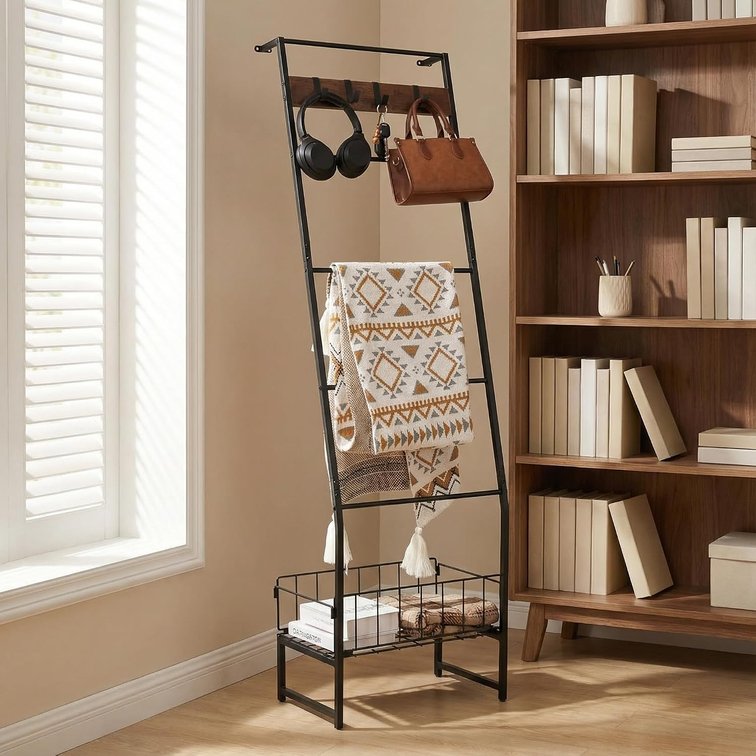 Metal Blanket Ladder with Basket, 5-Tier Black Quilt Ladder