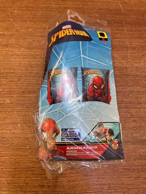 Spider-Man Armbands 6.7"x4.9"x5.9"