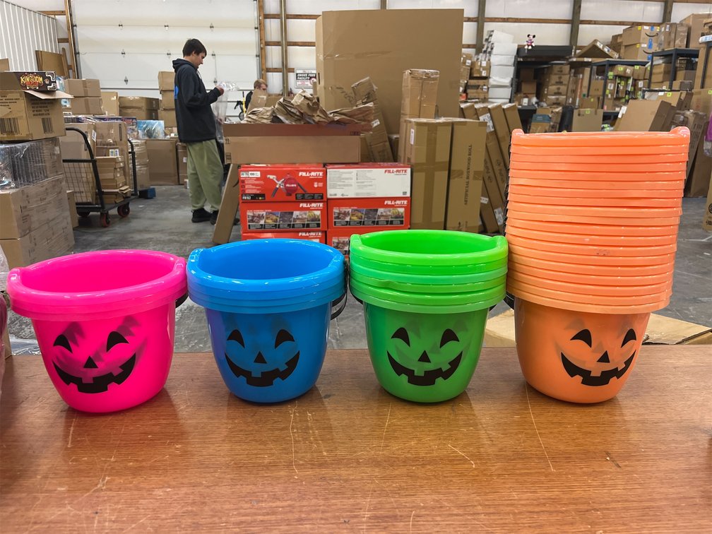 Halloween Jack-O-Lantern Buckets