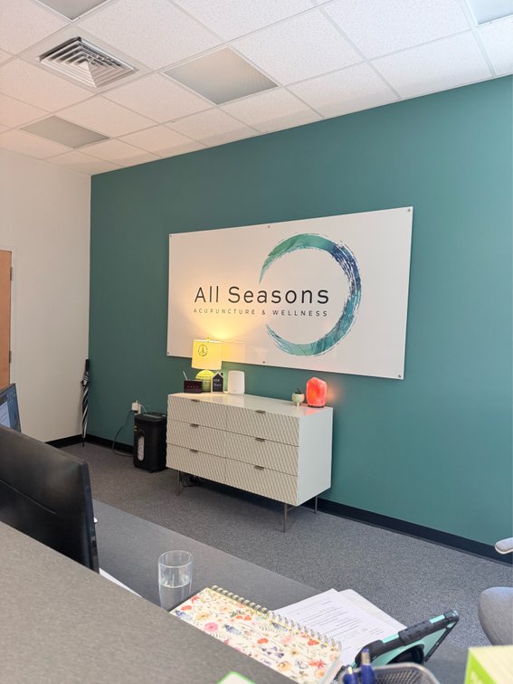 All Seasons Acupuncture & Wellness Hyperbaric therapy (2)