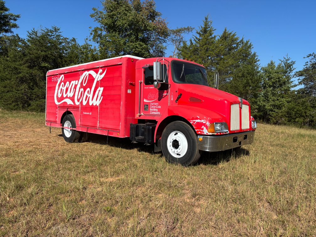 1999 Kenworth T300 Beverage Truck