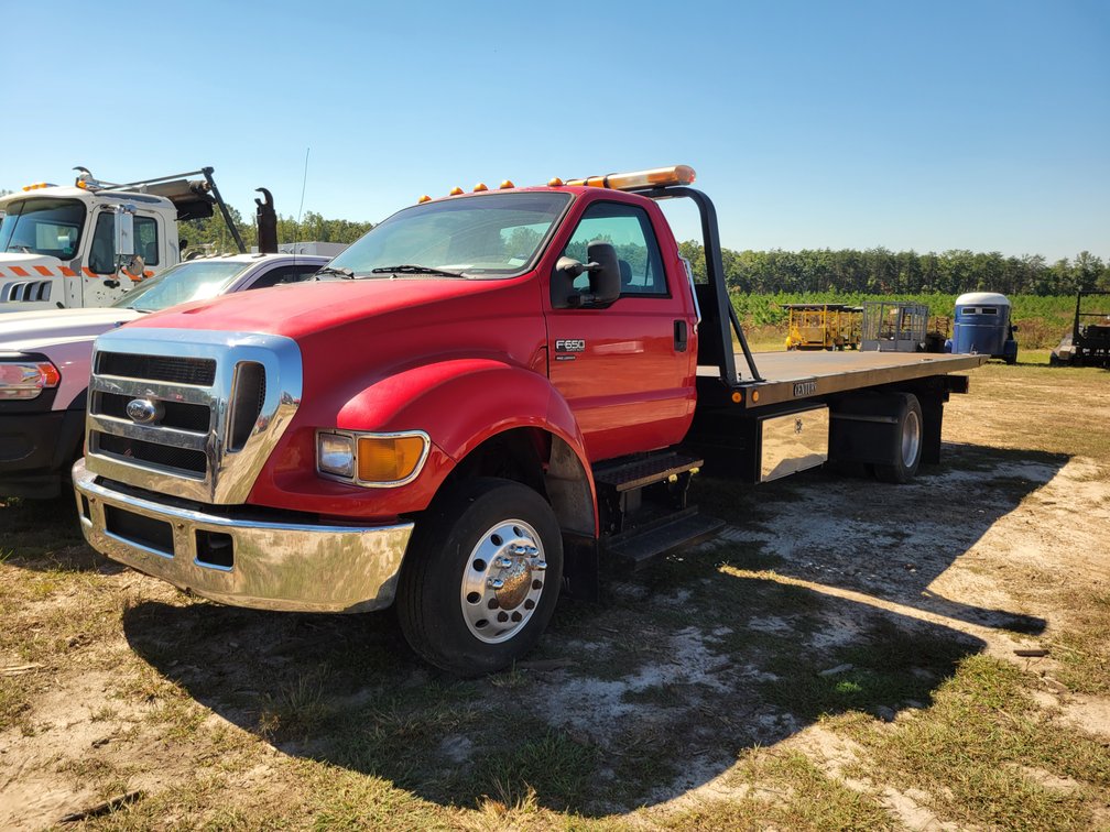 2007 Ford F-650 Roll Back