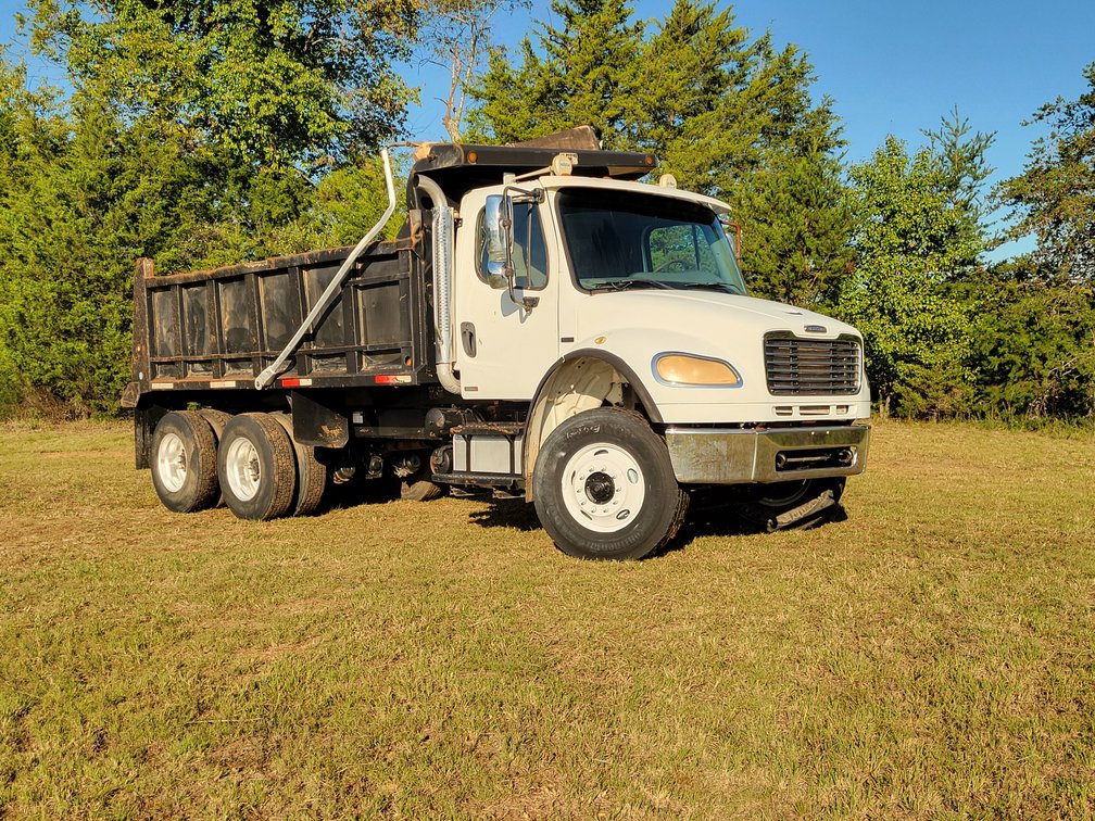 2007 Freightliner M2 106 Tandem Dump