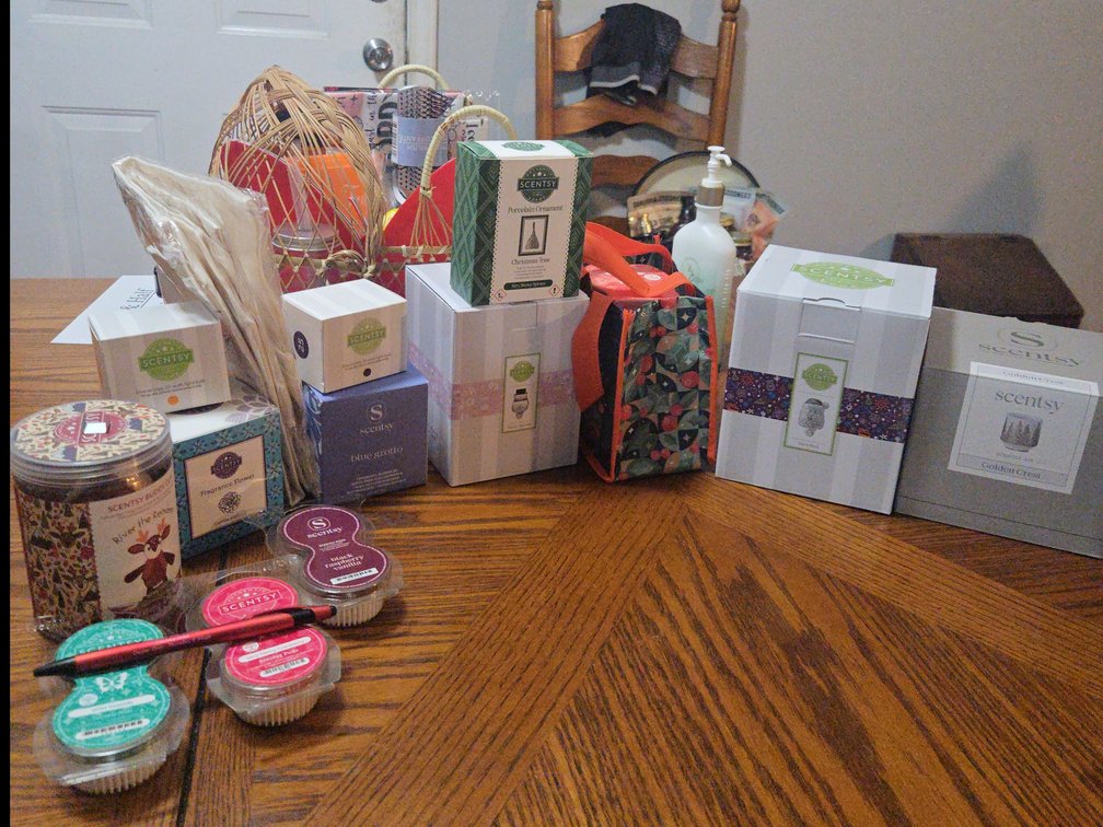 Scentsy & Basket of Goodies