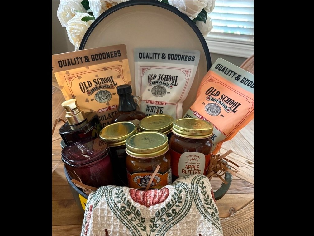 Knob Creek Assorted Basket