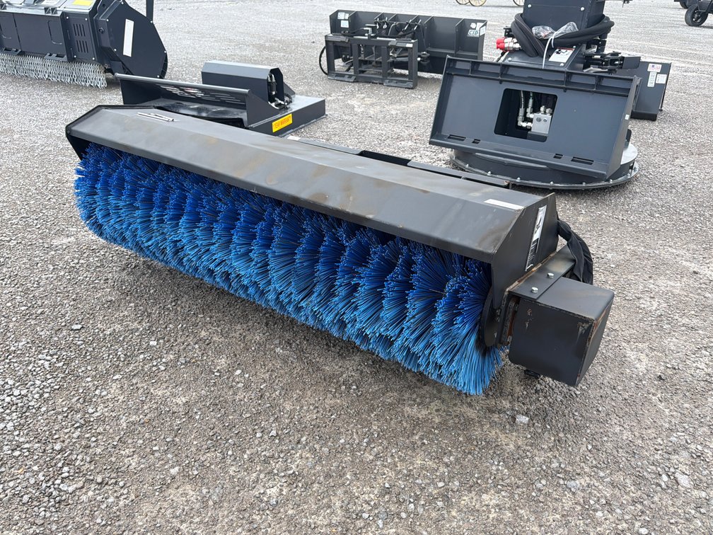72” ANGLE BROOM