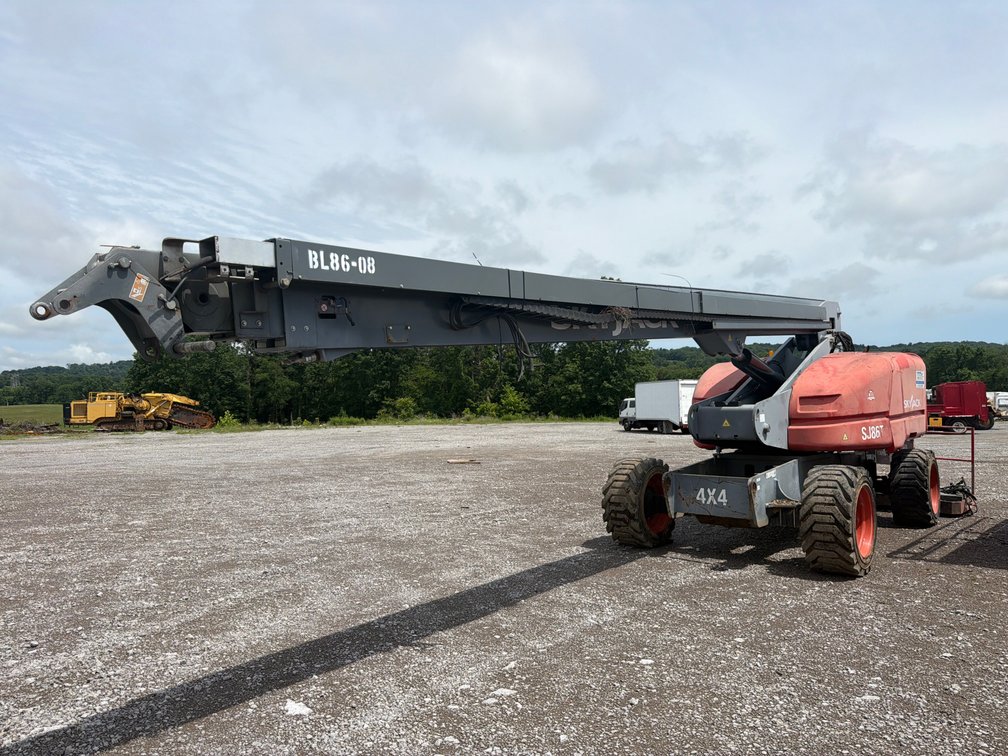SKYJACK SJ86T TELESCOPIC BOOM LIFT