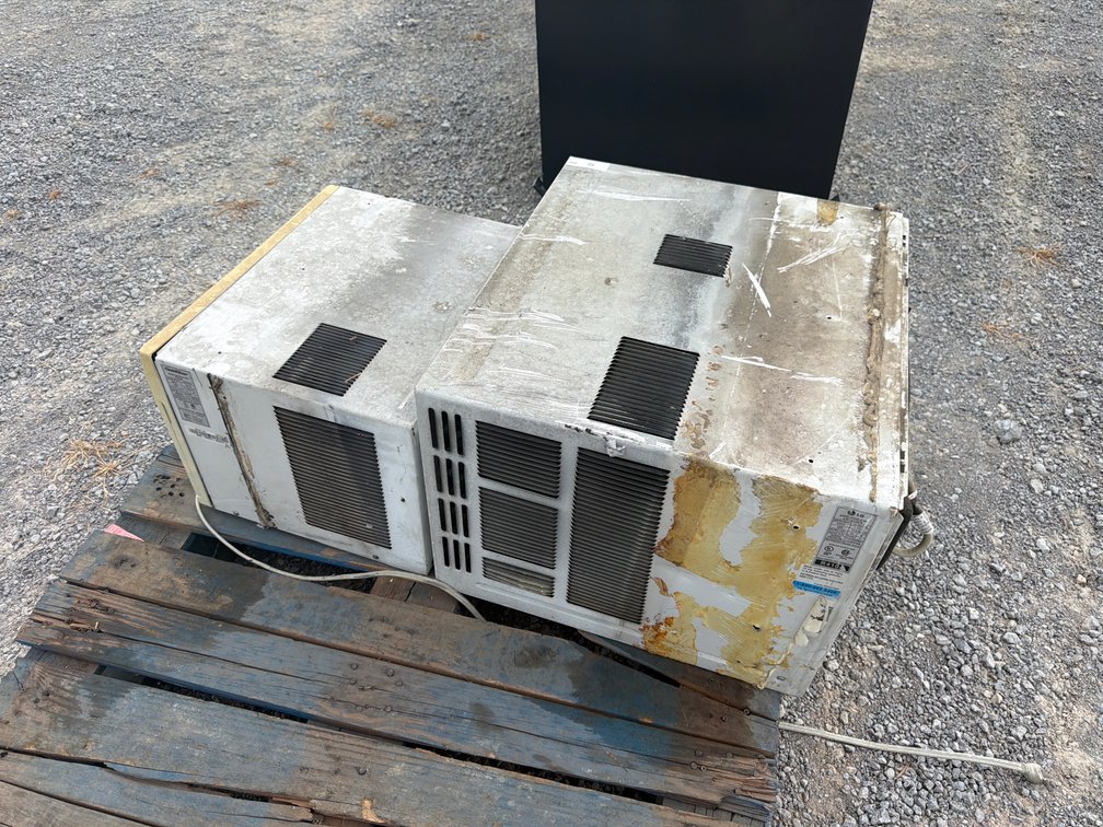 USED WINDOW A/C UNITS
