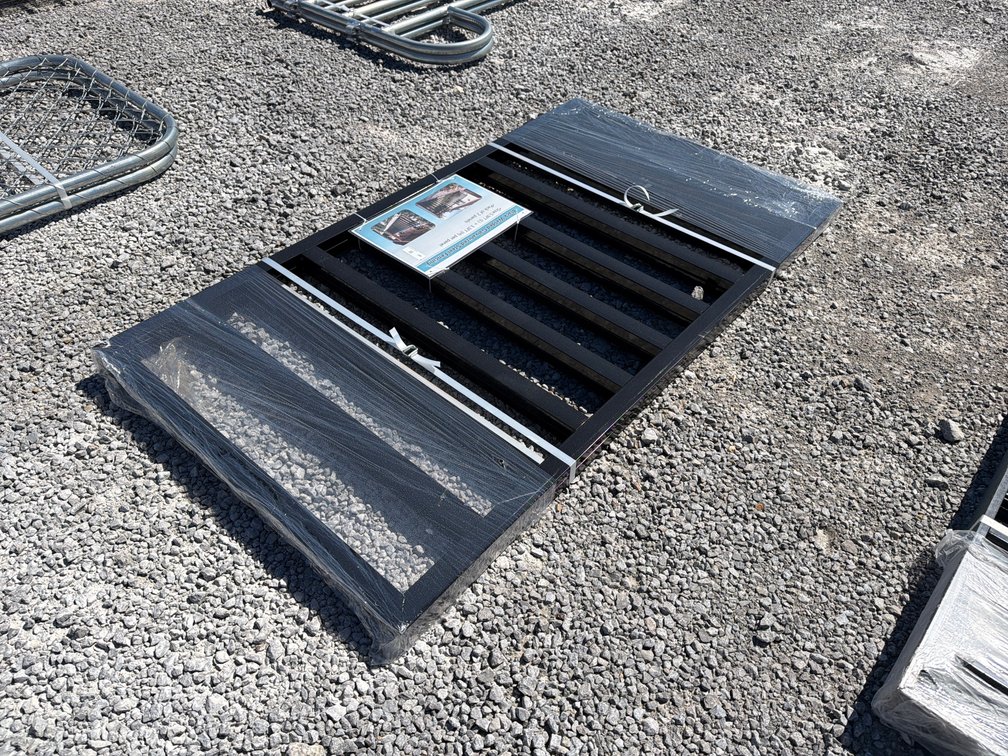 (2) BLACK WELDED GALVANIZED STEEL FENCE