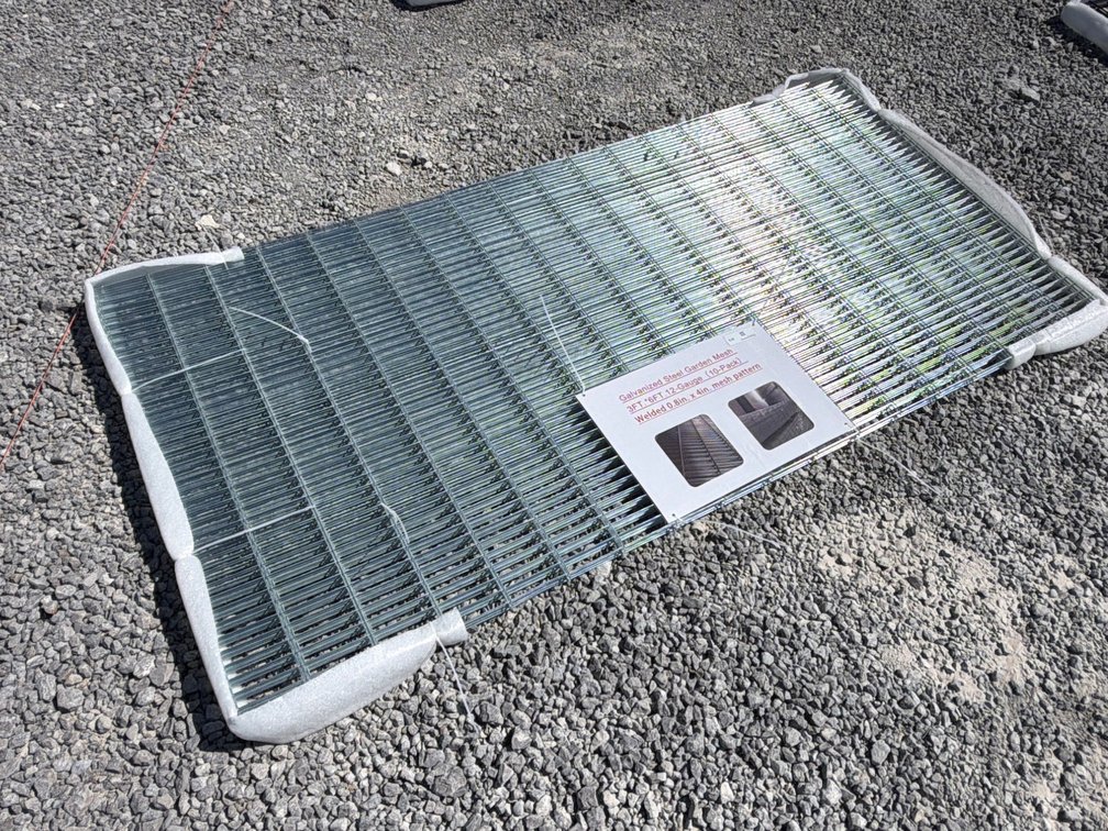 GALVANIZED STEEL GARDEN MESH