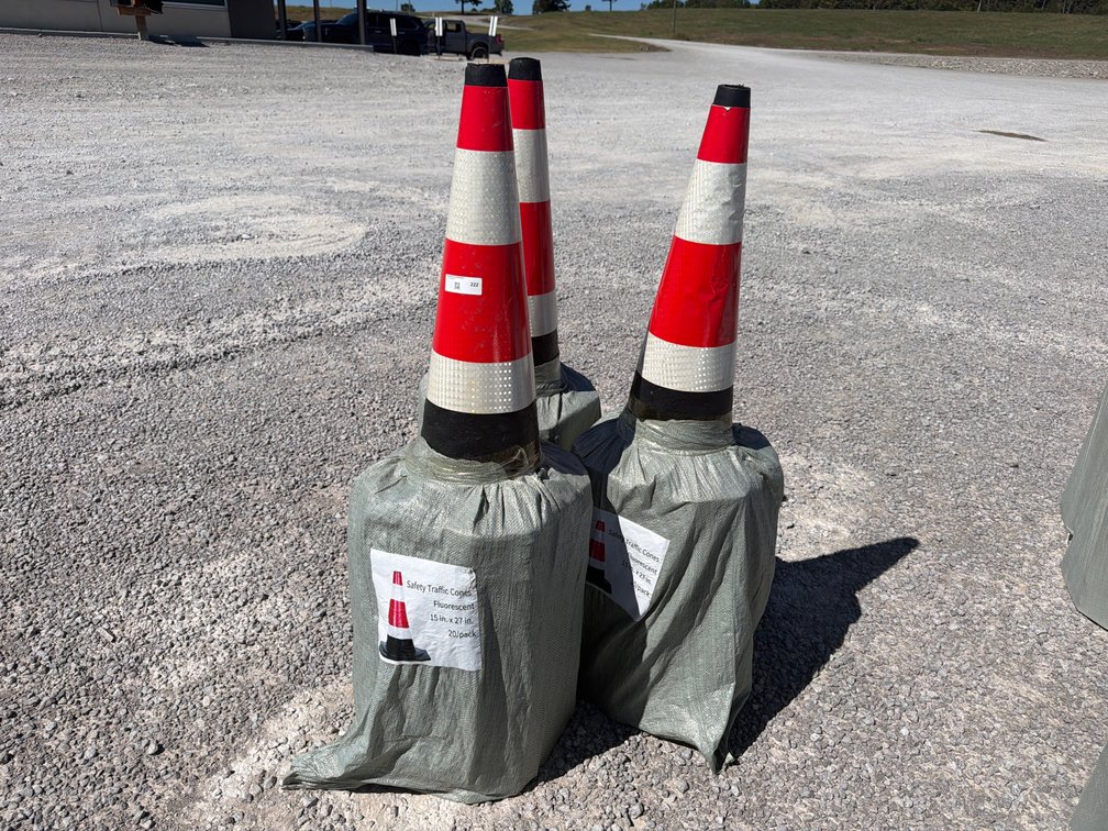 LOT OF (60) 27" SAFETY CONES
