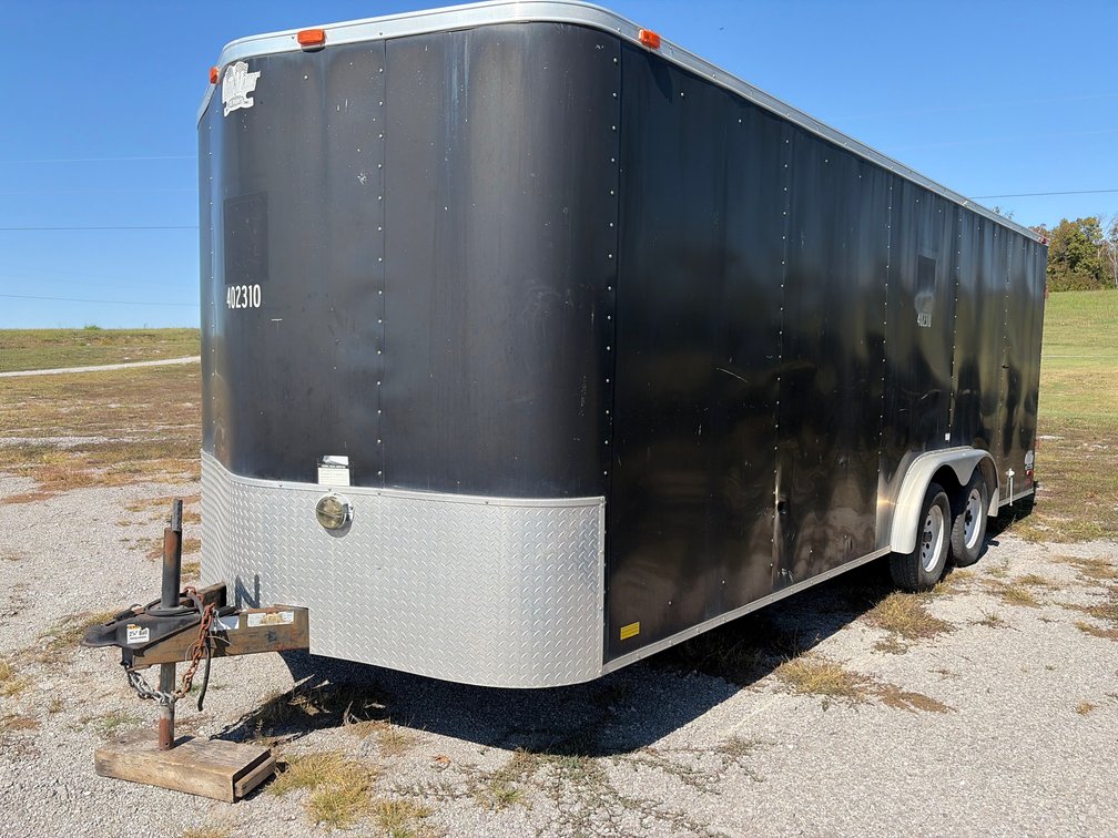 2007 FOREST RIVER 8’ X 20’ ECONOMY HAULER TRAILER