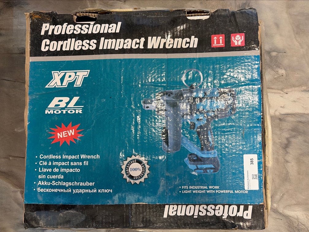 PROFESSIONAL CORDLESS IMPACT WRENCH