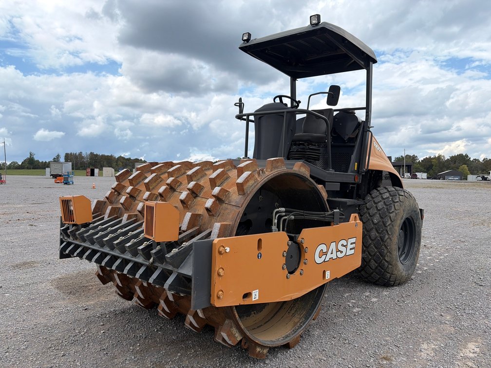 CASE 1107FX-PD VIB PADFOOT COMPACTOR