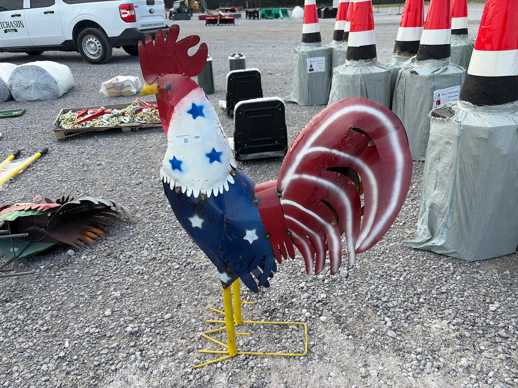 METAL PATROIT ROOSTER YARD DECOR