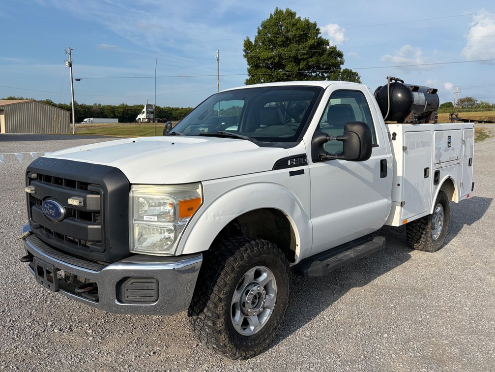 2016 FORD XL F-250 SERVICE TRUCK