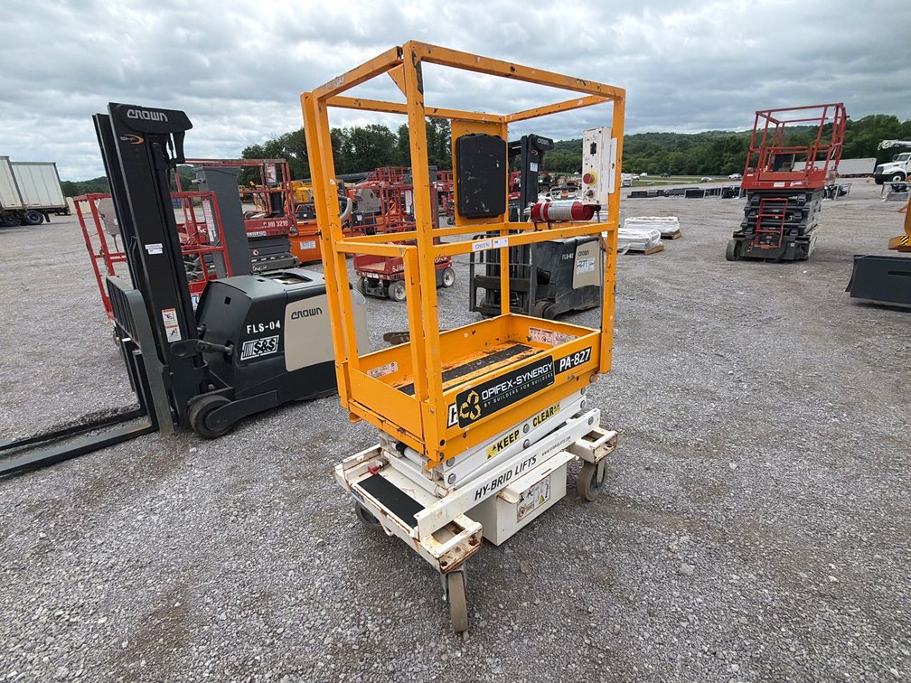 HY-BRID PA-827 SCISSOR LIFT