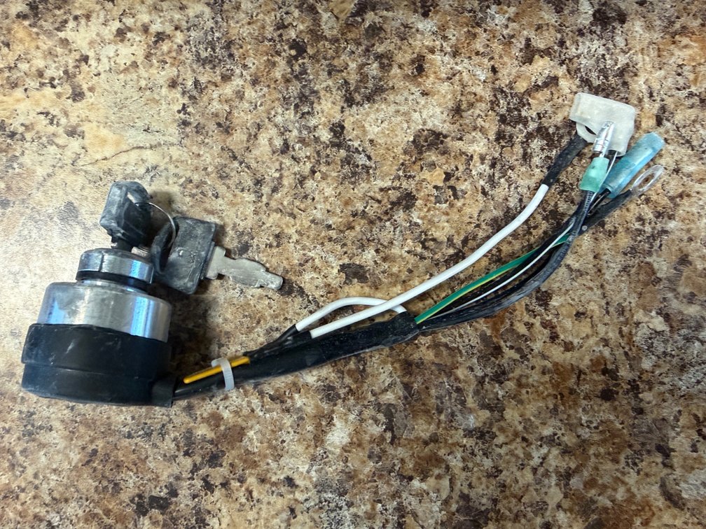 IGNITION SWITCH