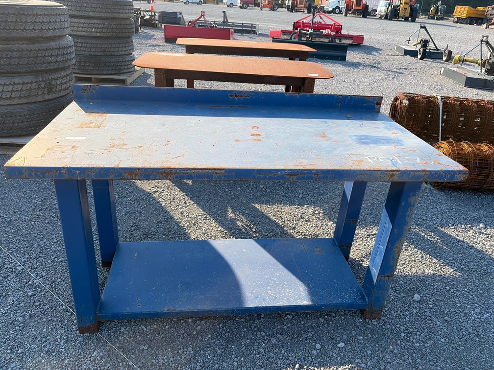 METAL WORKBENCH
