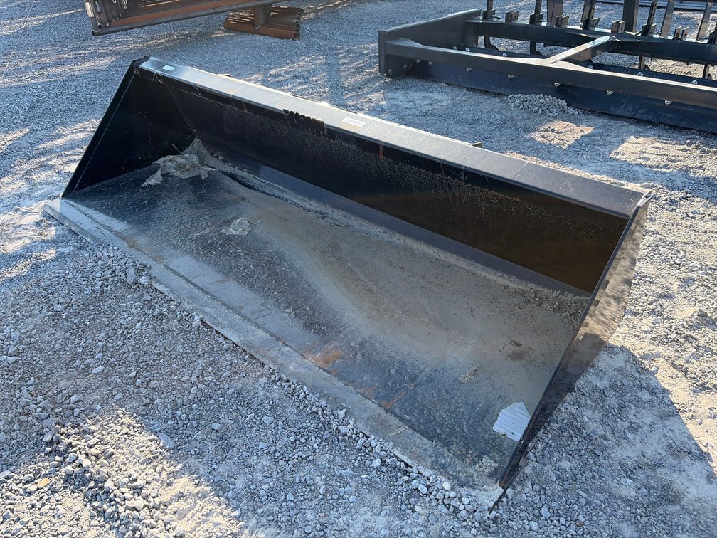 SWICT 84" SMOOTH BUCKET