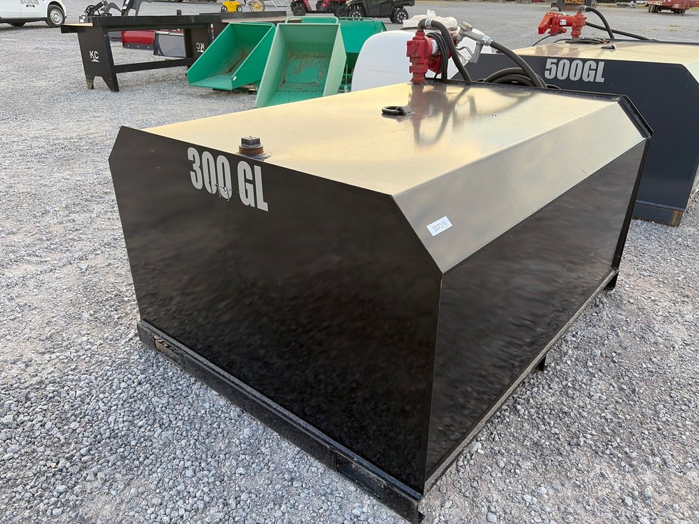 300 GAL SKID MOUNTED FUEL TANK