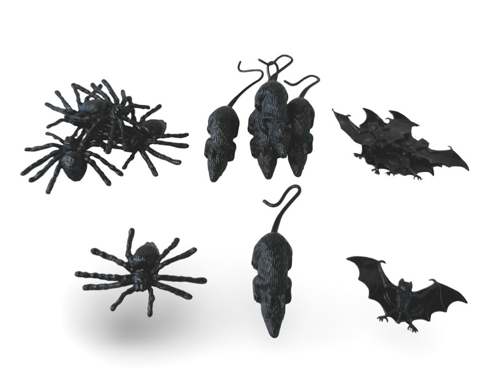 Plastic Bats, Rats, and Spiders Halloween Party Favors