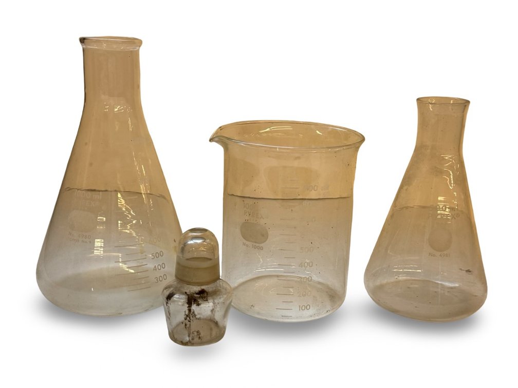 Pyrex Beaker