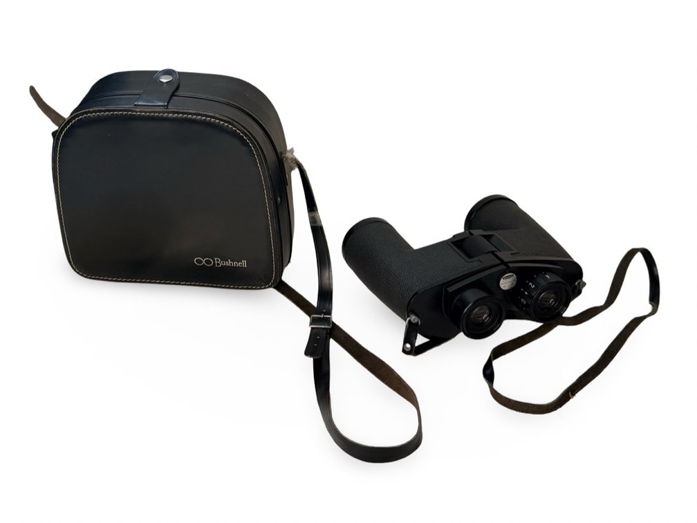 Bushnell Featherlight Magnesium 10x50 Binoculars with Case