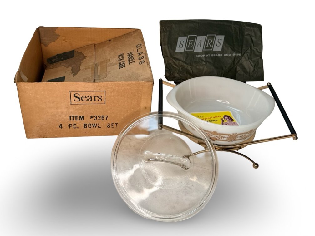 Sears 2 Qt Milk Glass Casserole Dish with Lid and Cradle