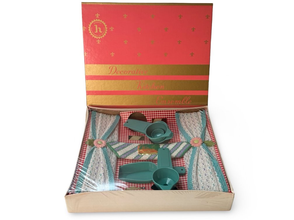 Hanson Decorative Kitchen Ensemble Set No. 13