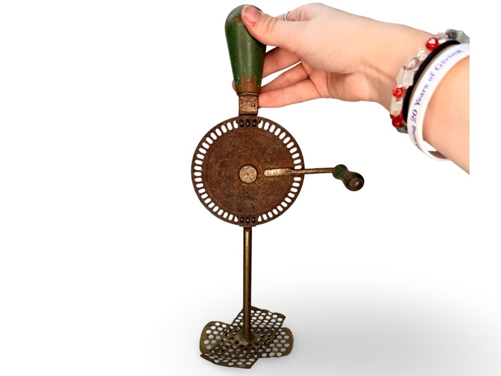 Rotary Hand-Crank Food Masher with Wood Handle