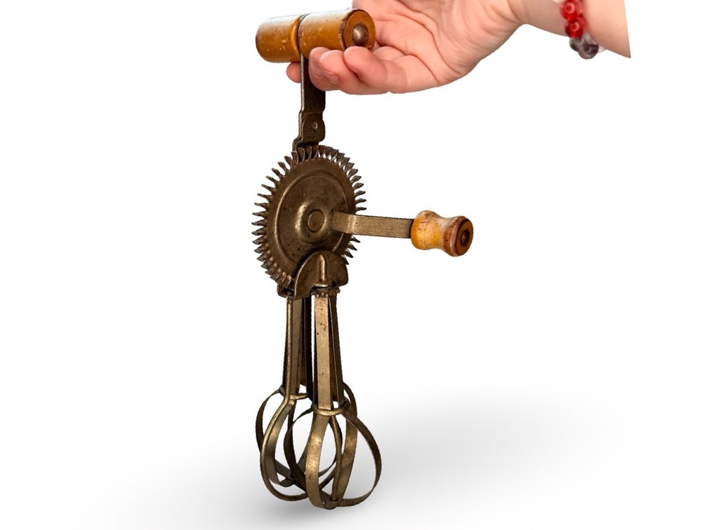 Ladd Beater No. 3 Ball Bearing Rotary Egg Beater