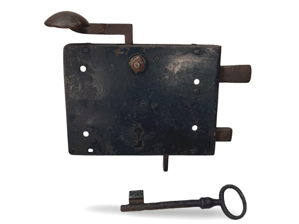 Iron Rim Lock with Latch Lever and Skeleton Key