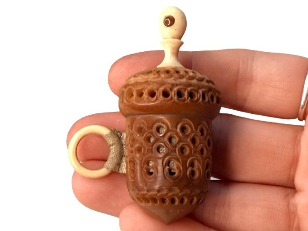 Stanhope Carved Acorn Tape Measure