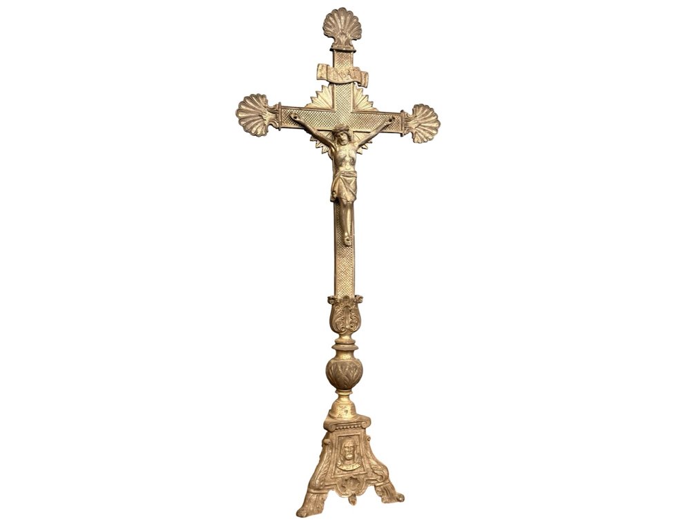 Standing Altar Crucifix