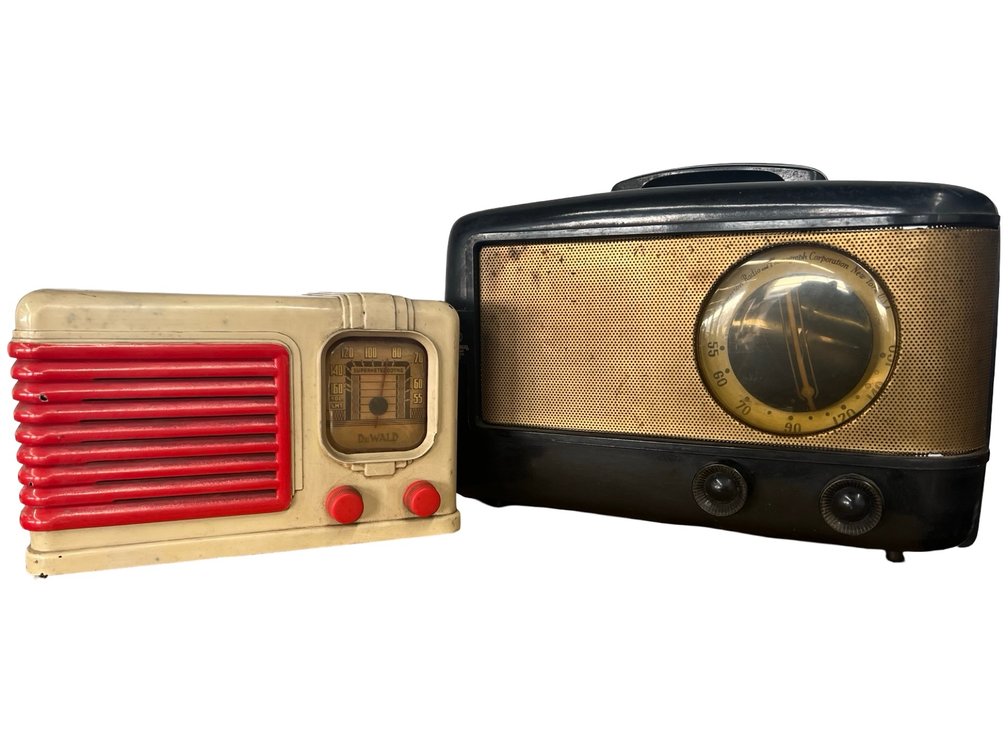 Emerson & DeWald Tube Radios.