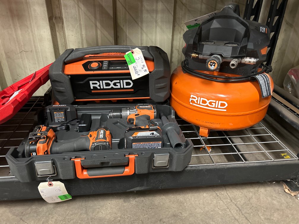 Ridgid 18V 2-Tool Combo Kit, 6 Gallon Compressor and Jobsite Radio, 3pcs
