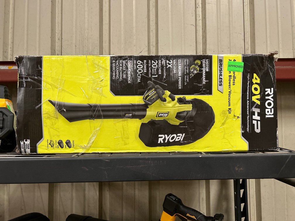 Ryobi 40V Blower/Vac, includes Battery and Charger, inv #c39640