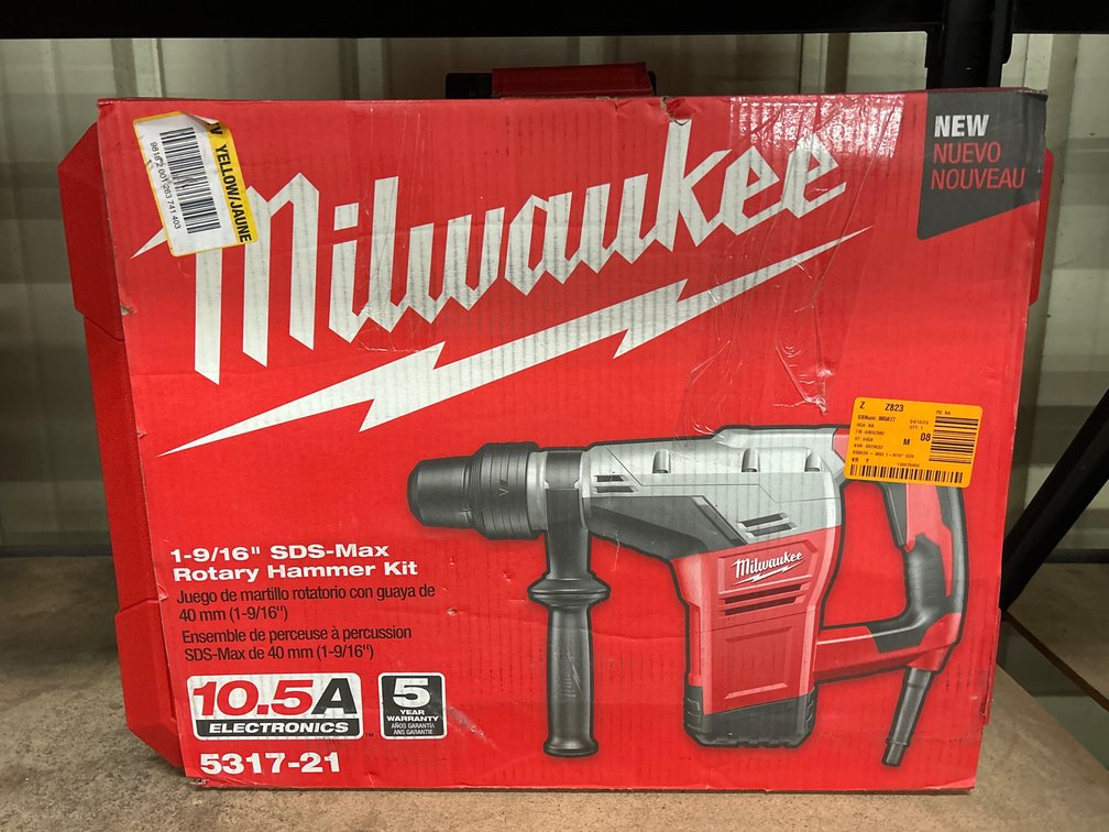 Milwaukee 1 9/16in SDS Max Rotary Hammer, inv #c47457