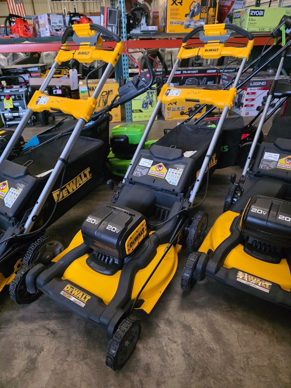 Dewalt 2x20v Max Brushless 21" Self-Propelled Mower